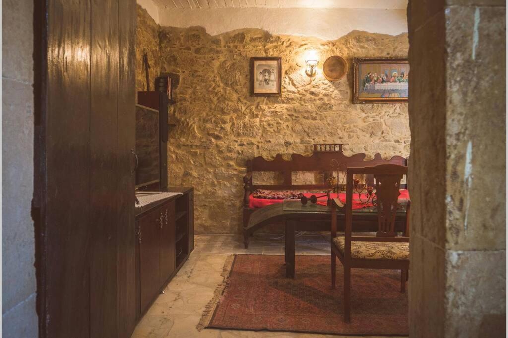 فيلا The Royal Stonehouse : Sophia Vasiliki  المظهر الخارجي الصورة